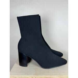 Blondo Women’s 9.5 M Black Sock Ankle Bootie Chunky Heel Almond Toe Waterproof